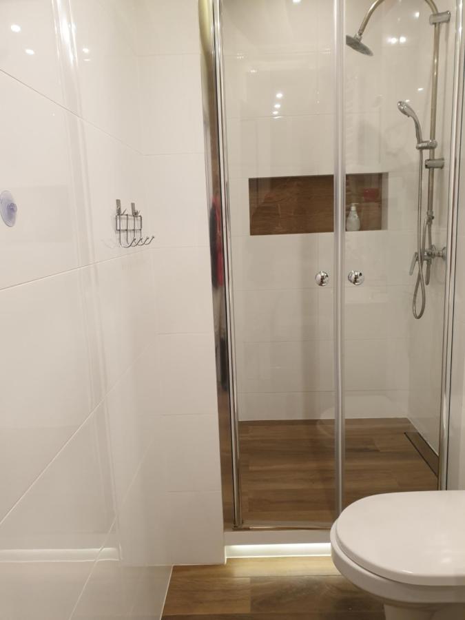Apartment Pod 12